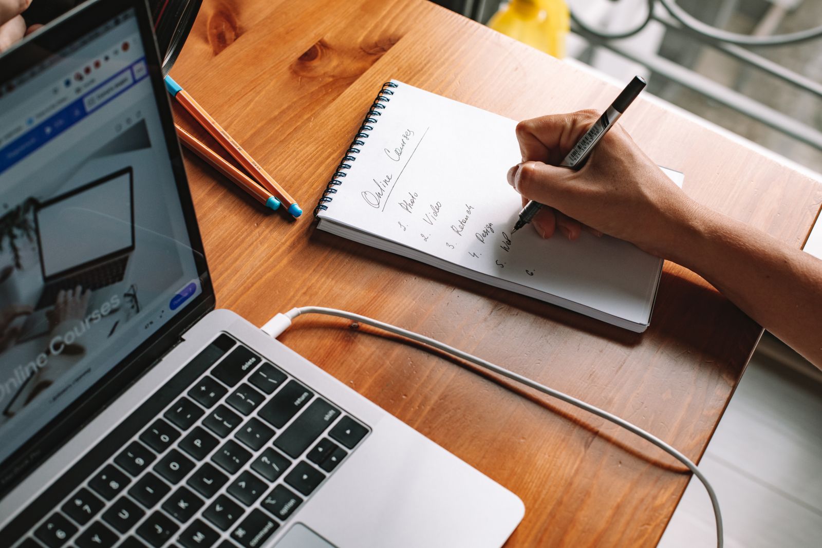 DeepL Write – Schreiben und Formulieren am Computer